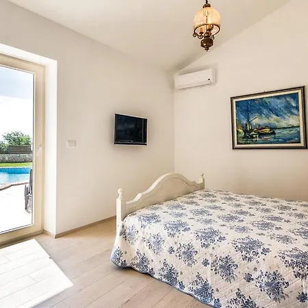 Ferienhaus * Valtura